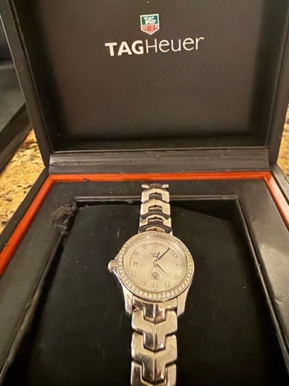 Women's TagHeuer watch - Picture 4 of 4